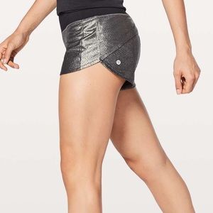 Lulu lemon speed up short
